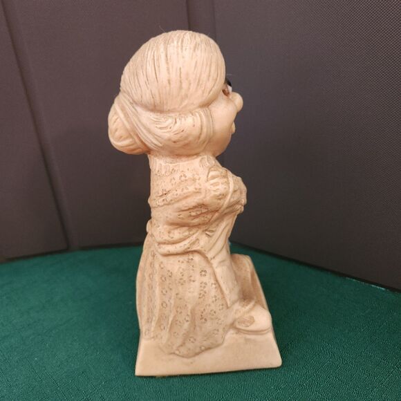Worlds Best Mother 1970 R&W figurine - Picture 5 of 7
